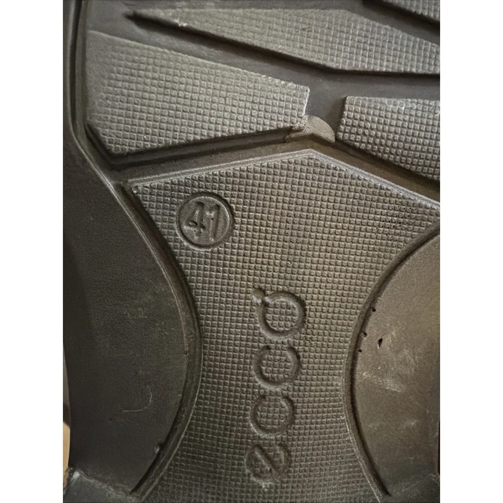 Ecco men windsor